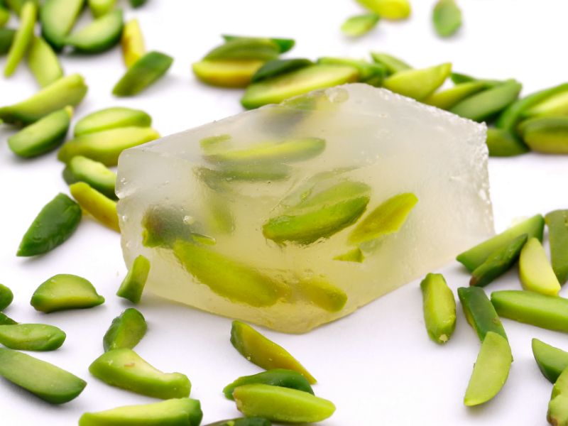 مسقطی هل و پسته